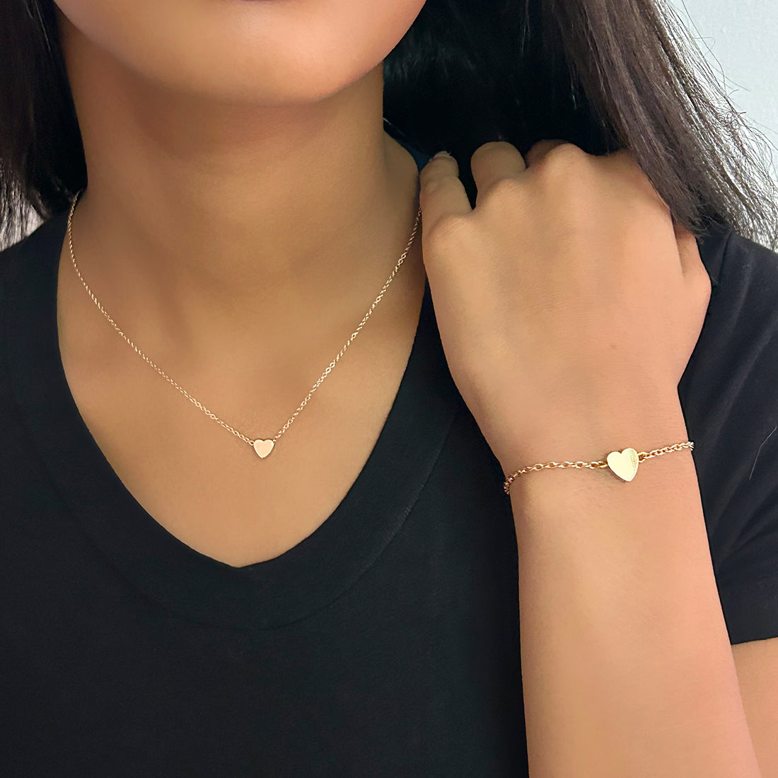 Set of 2 Heart Pendant Gold-Toned Necklace & Bracelet
