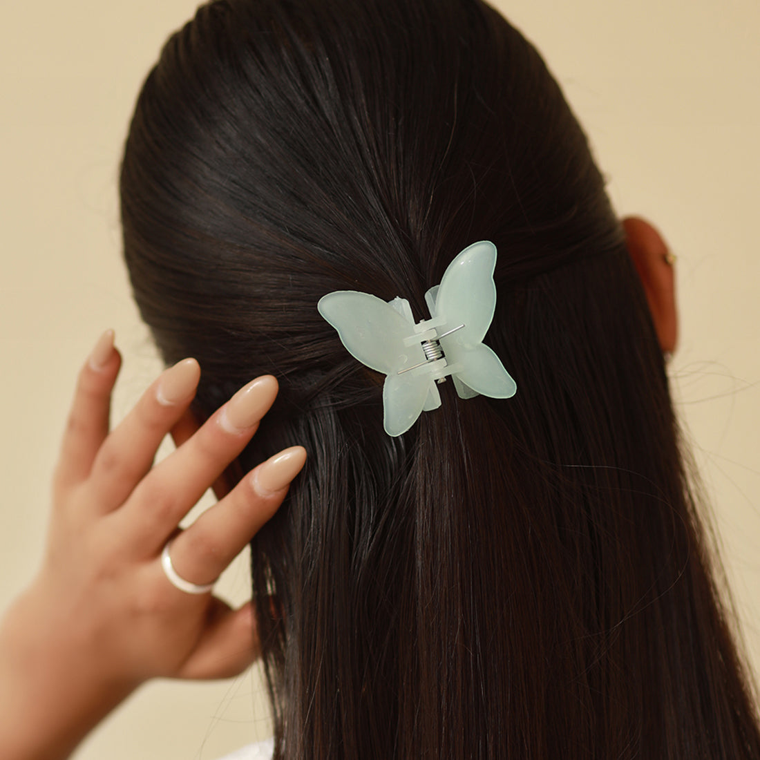 Butterfly Pastel Green, Pink & Off-White Cool Matte Plastic Hair Claw Clips