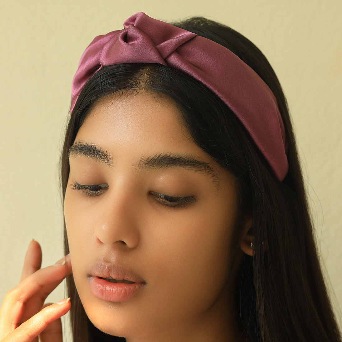 Luxurious Purple Satin Hairband, Adorned With A Stylish Top Knot, Ideal For A Sophisticated Look.