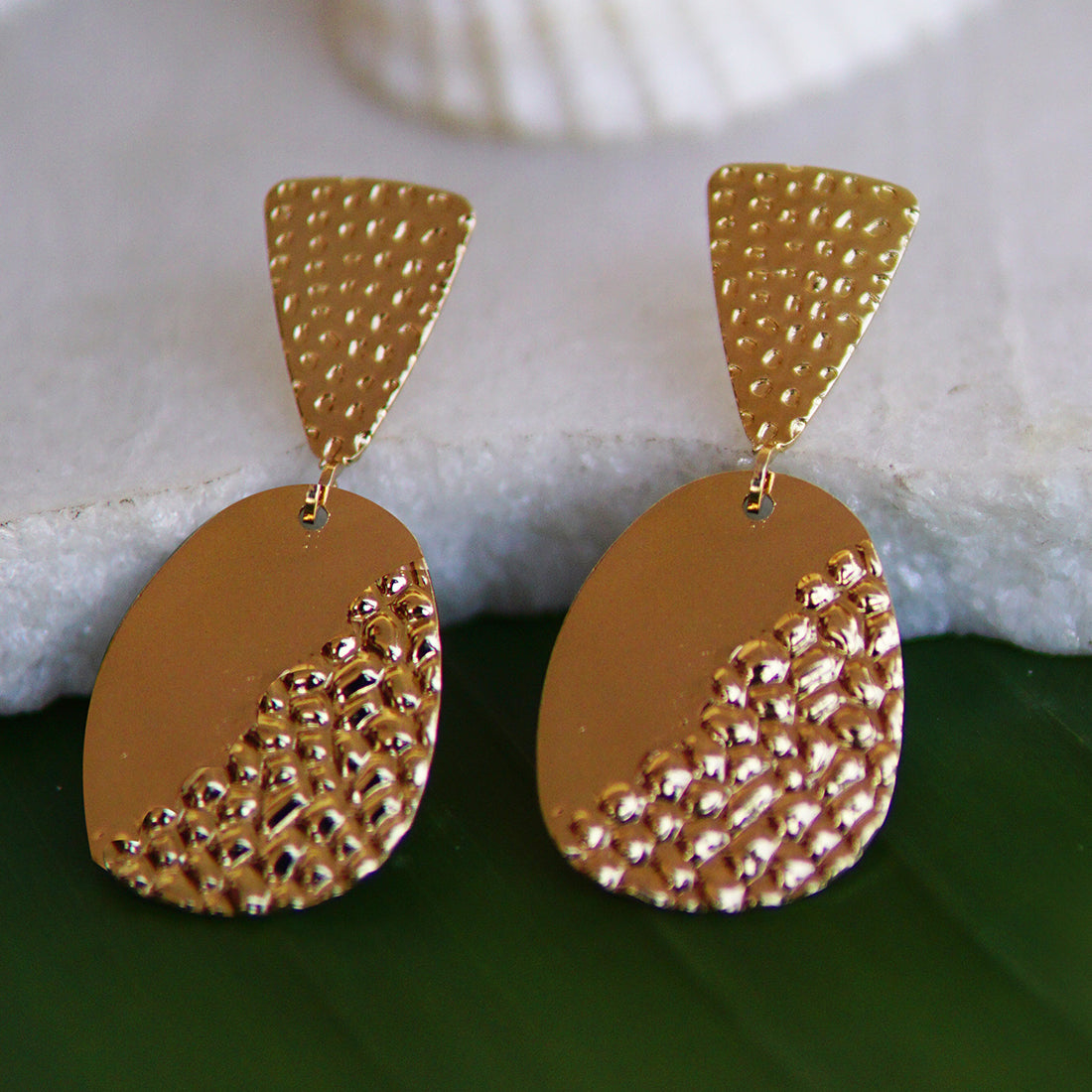 CONTEMPORARY OVERSIZED HALF TEXTURED GOLD-TONED OVAL DROP EARRINGS